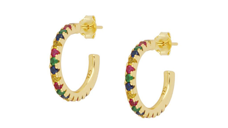 Los complementos que transformarán tu look de Nochevieja 1 Slider image