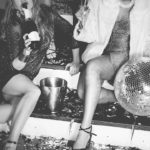 Los tres accesorios que transformarán tu cena de Nochevieja