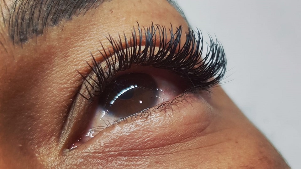 Conoce en dos minutos todo lo que no sabías sobre las pestañas 3