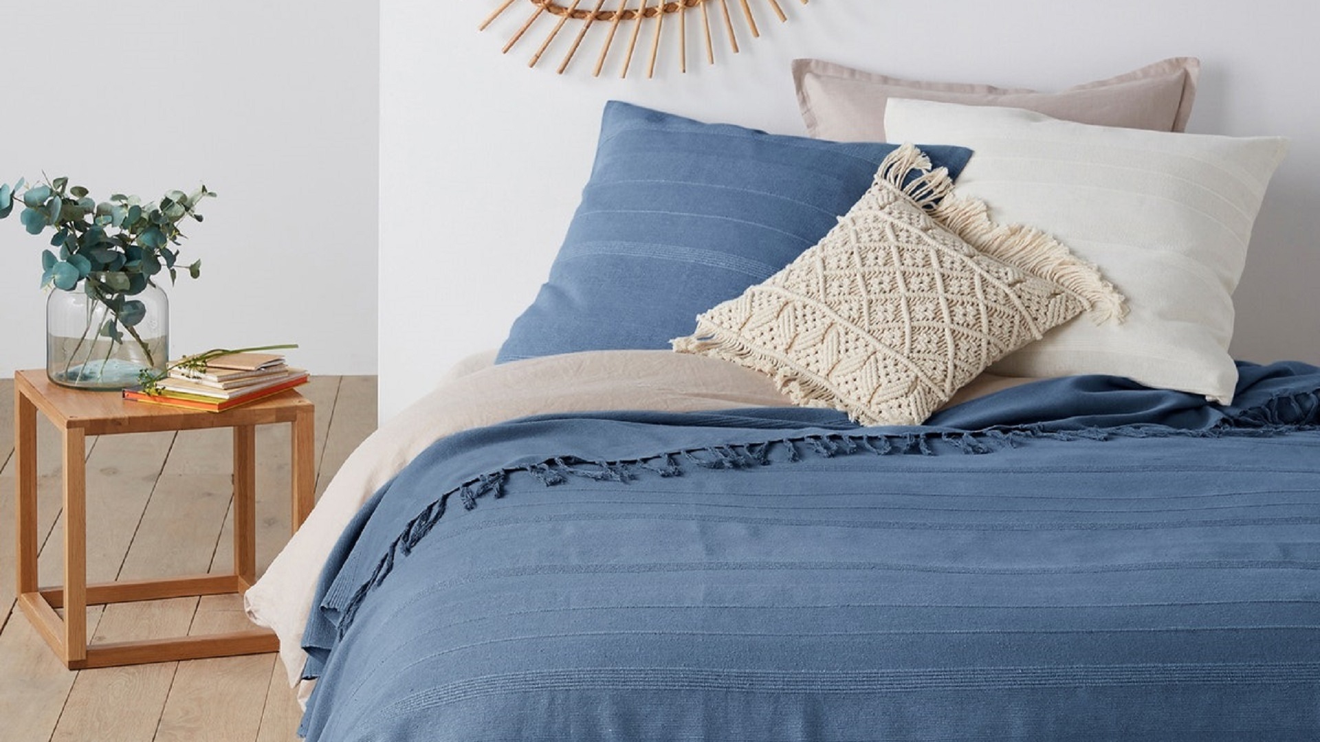 Haz caso a Pantone y viste tu casa de Classic Blue 10 Pantone Classic Blue