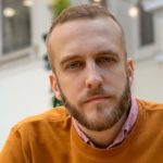 Adrián Fernández: “Las redes sociales permiten acercar el entretenimiento a todo el público en real time” 22 Adrián Fernández, productor audiovisual