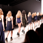 MBFWM 2022: así han participado l@s influencers sobre y frente a la pasarela