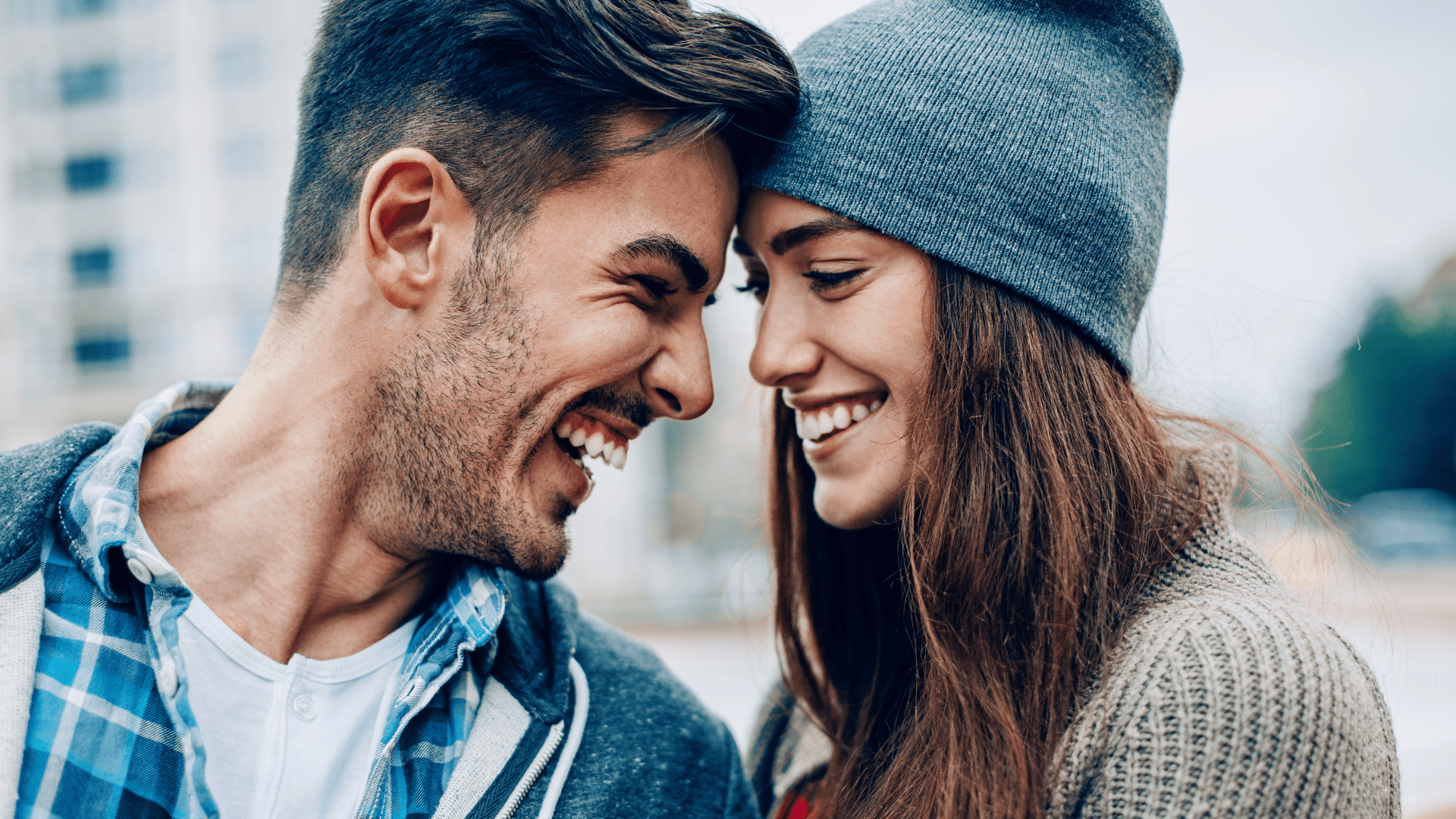 ¿Qué son las carillas dentales y para qué sirven?    16