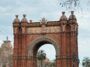 El aumento de los alquileres en las principales zonas turísticas obliga al negocio del souvenir a reinventarse 57